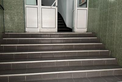Garsonieră în Romană - 9