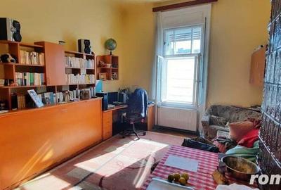 Casă cu 5 camere cu Teren 2104 Mp în Semicentral - 4