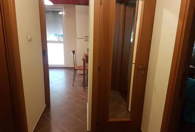 De inchiriat garsoniera in Splaiul Unirii nr 45 , M15 bloc mixt, suprafata utila 45mp, - 2