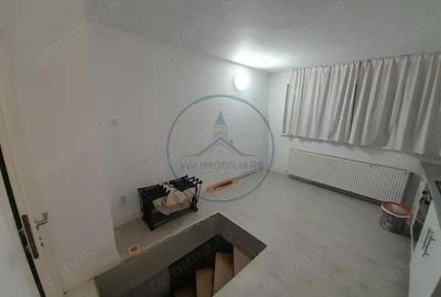 Garsonieră semidecomandată în Central - 1