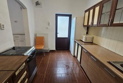 Apartament cu 2 camere semidecomandat în Central - 2