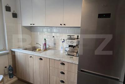 Apartament cu 3 camere decomandat în Micro 16 - 15