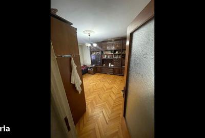 Apartament cu 4 camere în Doamna Ghica