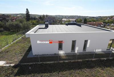 Casă cu 4 camere cu Teren 570 Mp în Iorga - 9