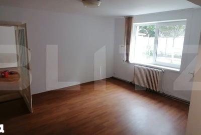 Casă cu 5 camere cu Teren 369 Mp în Central - 4