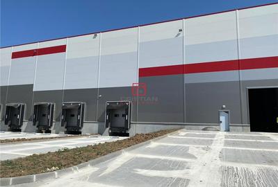 Spațiu comercial, de 2,380 mp, în Central - 6