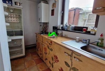 Casă cu 3 camere cu Teren 50 Mp în Central - 11