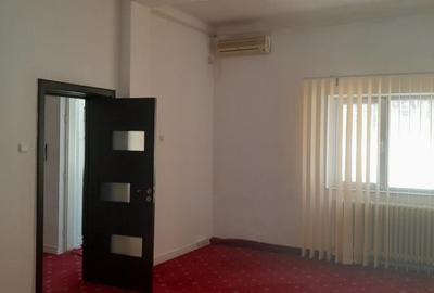 Casă individuală cu 5 camere cu Canalizare în Vatra Luminoasă - 7