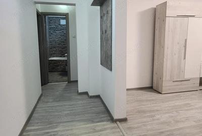 Apartament cu 3 camere decomandat în Tudor - 4