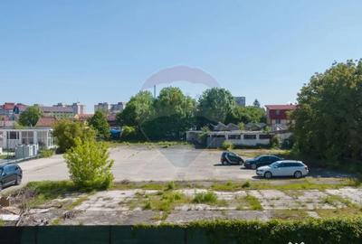 Teren de 3256 mp, în Județean - 9