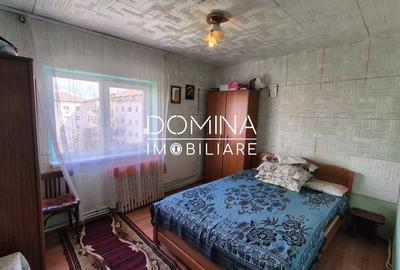 Apartament cu 3 camere decomandat, mobilat în Traian - 3