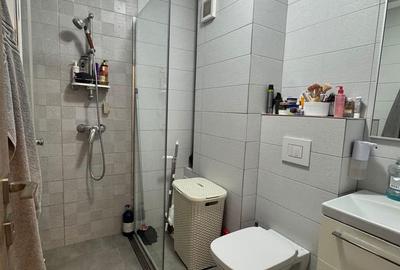 Apartament cu 3 camere în Drumul Taberei - 3