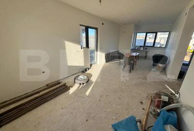 Casa P+M, exterior finisat, interior la gri, 500 mp teren, Simnicul de jos - 1