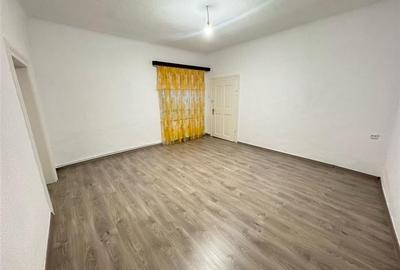 Apartament 3 camere la casa zona Centrala - 2
