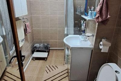 Apartament cu 2 camere decomandat în Central - 2