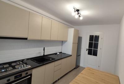 Apartament cu 3 camere decomandat, mobilat în Galata - 12