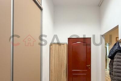 Apartament cu 2 camere semidecomandat, mobilat în Central