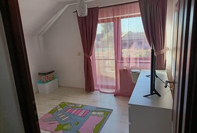 Casă individuală Clinceni, mobilată și utilată complet, curte amenajată - 11