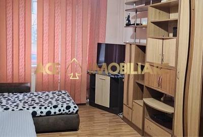 Apartament cu 2 camere semidecomandat în Crângași