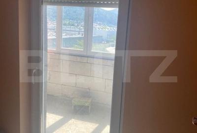 Apartament de vanzare - Semifinisat - Zona Centrala - 4