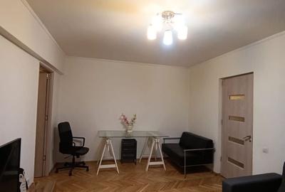 Apartament cu 3 camere decomandat în Iancului - 2