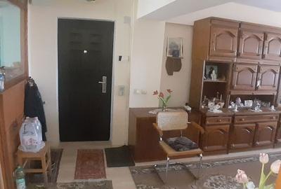Apartament cu 3 camere decomandat în Valea Cetății - 10