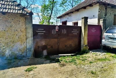 Casă cu Teren 800 Mp în Rohani