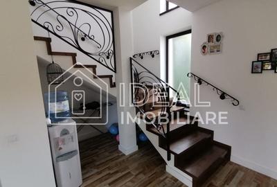 Duplex cu 4 camere cu Canalizare în Poplaca - 13
