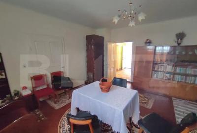 Casă cu 4 camere cu Teren 2500 Mp în Putna - 12