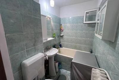 Apartament cu 3 camere decomandat în Drumul Taberei - 2