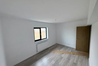 Duplex cu 4 camere cu Teren 325 Mp în Domnești - 7