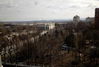 Apartament cu 3 camere decomandat în Micro 18 - 8