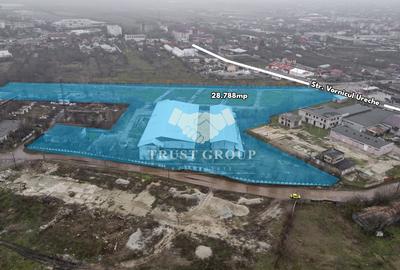 Teren Construcții de 28788 mp, în Central - 8