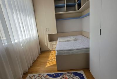 Apartament cu 3 camere decomandat în Pipera