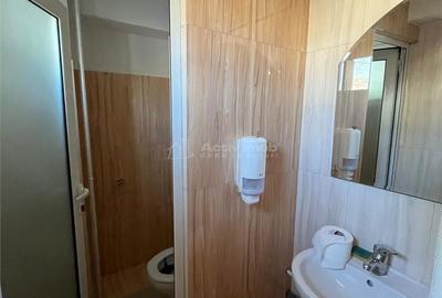 Spațiu comercial, de 260 mp, în Port - 9