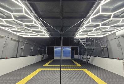 Spațiu comercial, în Central - 36