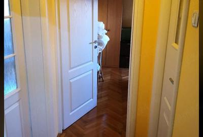 Apartament cu 2 camere decomandat în Tineretului - 1