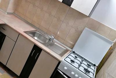 Garsonieră semidecomandată în Est - 2