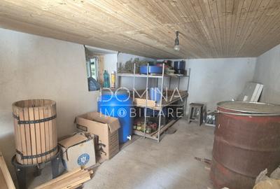 Casa tradi?ionala in Benge?ti-Ciocadia, str. Linia Mar - 15