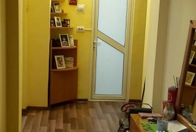 Apartament cu 2 camere decomandat în Democrației - 7