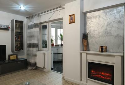 Ap. 2 cam,decomandat,et. 1/4,renovat modern,centrala proprie,an constr.1978. - 1