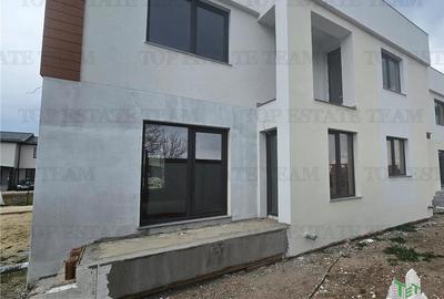 Casă individuală cu 5 camere cu Canalizare în Chiajna - 14