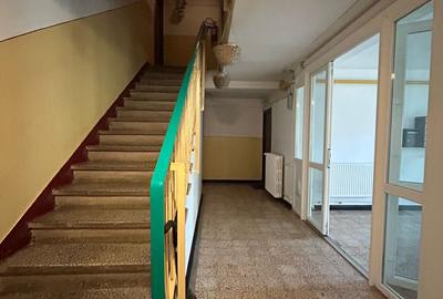 Titan 3 Camere Bloc Tip H  Caramida Reabilitat5 Min Metrou Titan 2 Min IOR 2 Bai - 13