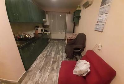 Apartament cu 2 camere decomandat în 7 Noiembrie