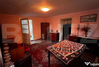 Casă cu 5 camere cu Teren 1950 Mp în Central - 2