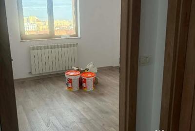 Apartament cu 3 camere decomandat în Calea București - 9