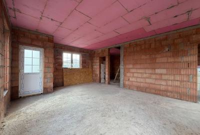 Casă individuală cu 2 camere cu Canalizare în Moșnița Nouă - 6