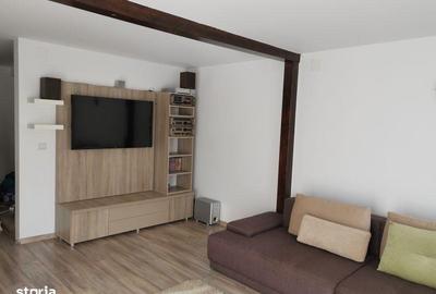 Casă cu 4 camere cu Teren 170 Mp în Târgșoru Vechi - 1