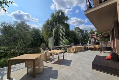 Casă cu 8 camere cu Teren 1140 Mp în Central - 4