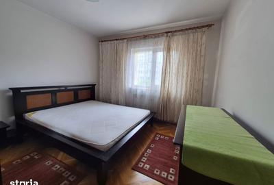 Apartament cu 3 camere în Tractorul - 1